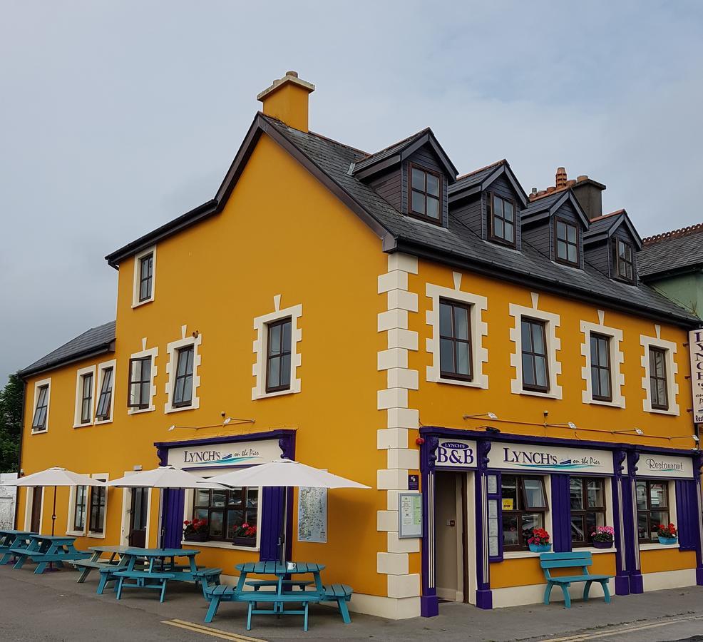 Lynch'S On The Pier Bed & Breakfast Castletownbere Exterior photo